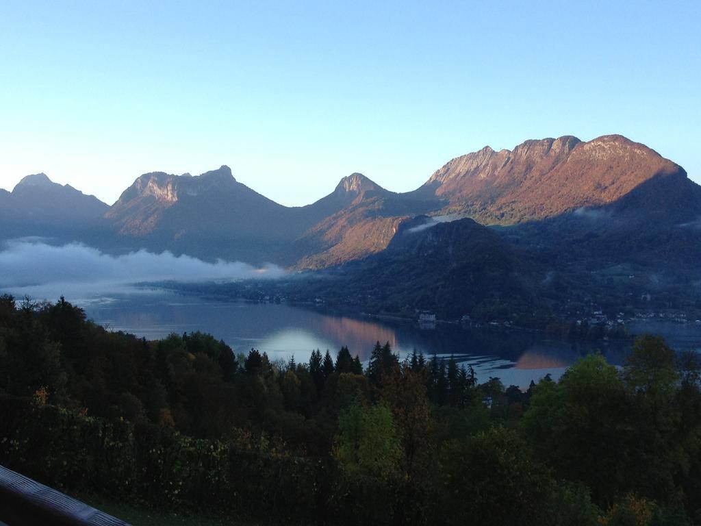 Lakeview 180° Talloires Bagian luar foto